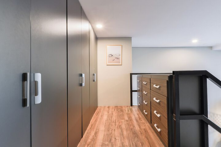 Room 16 of 169