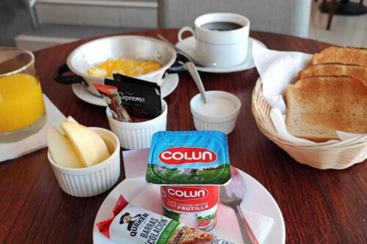 Breakfast/Coffee Service 8 of 9