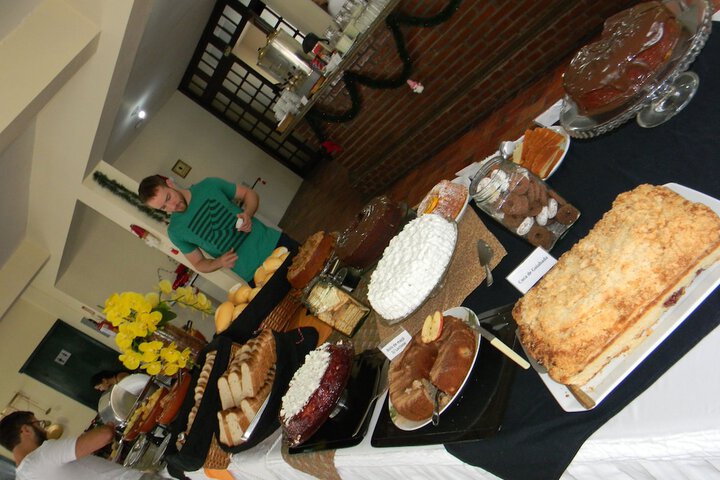 Dining 38 of 72