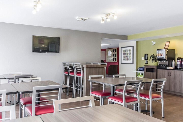 Breakfast/Coffee Service 45 of 49