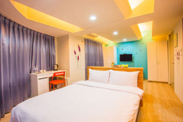 Room 7 of 29