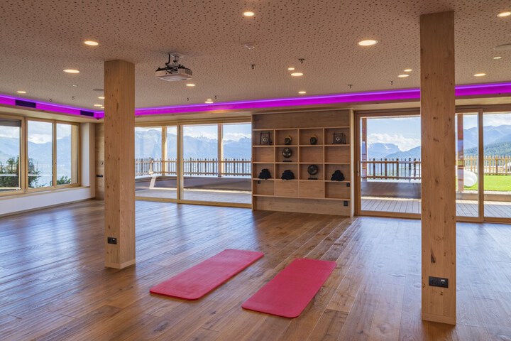 Health and Fitness 75 of 152