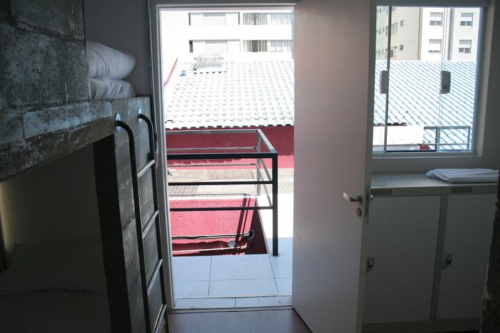 Room 7 of 53