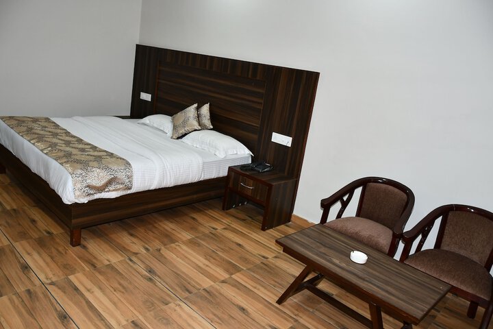 Room 20 of 23