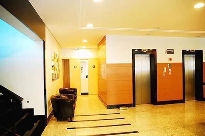 Hotel Lobby