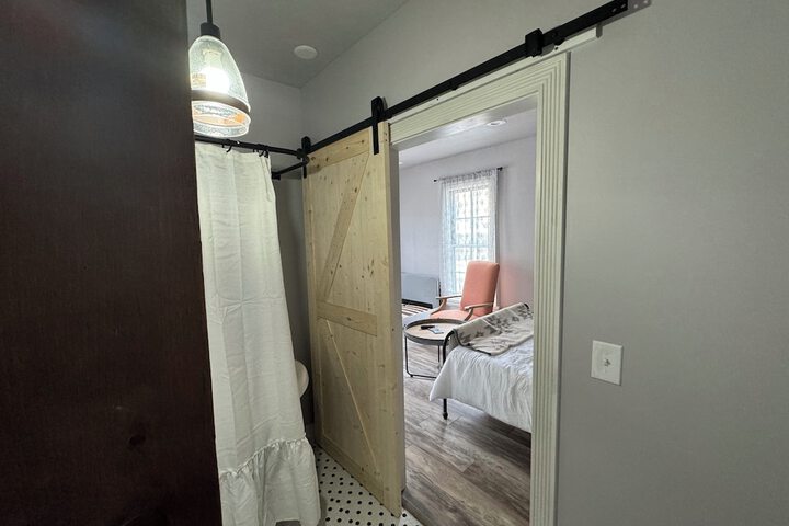 Room 17 of 53