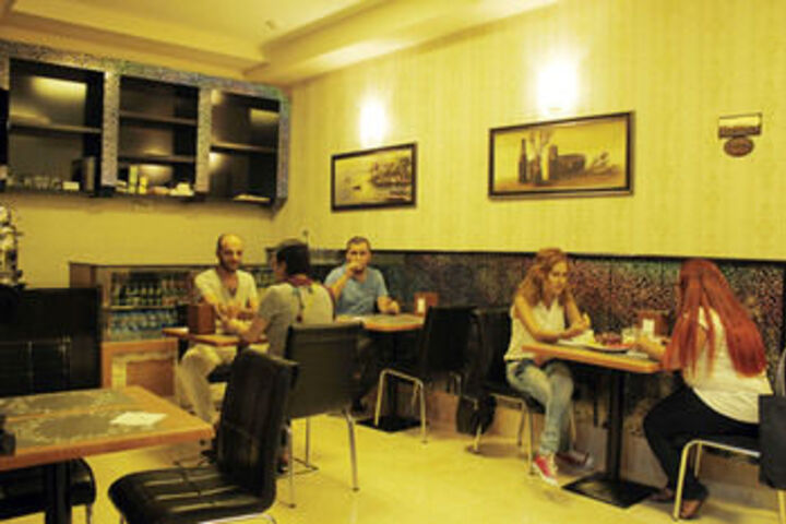 Dining Photos