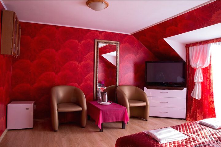 Room 36 of 69