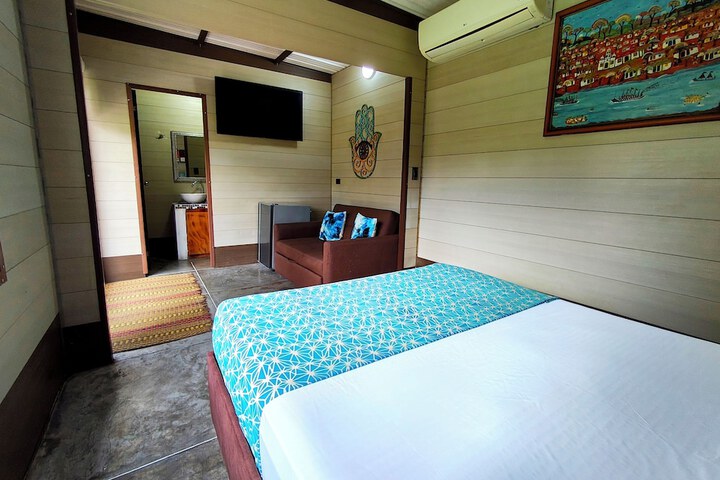 Room 17 of 70