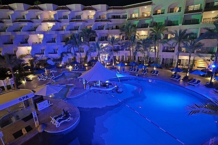 Hotel 80 of 98