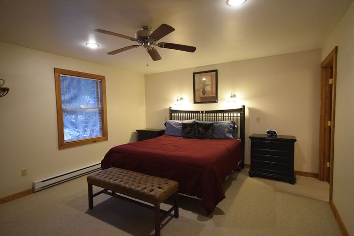 Room 2 of 46