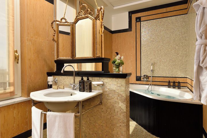 Bathroom Interior Photo