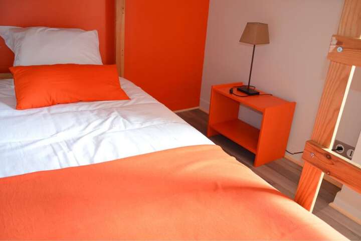 Room 4 of 22