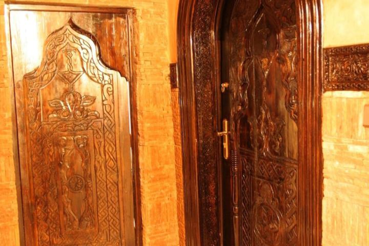Ballroom/Hall 40 of 98