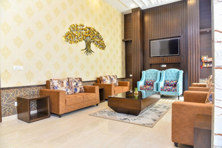 Hotel Interior 5 of 57