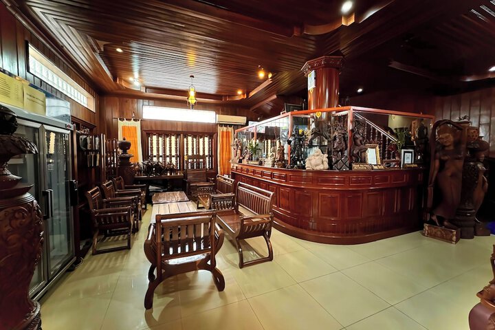 Hotel Interior 8 of 123