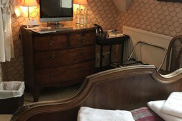 Room 20 of 33