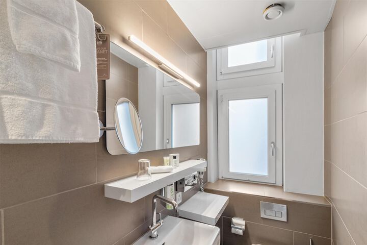 Bathroom Interior Photo