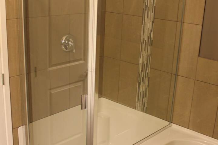 Room 105 of 159