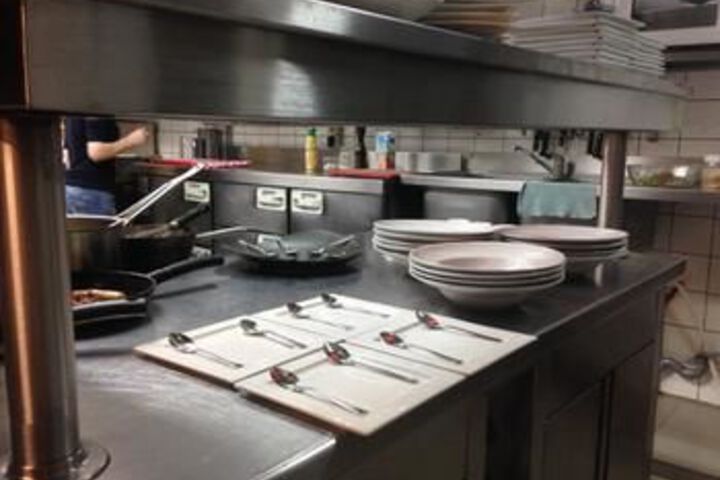 Dining 168 of 197
