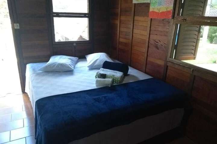 Room 2 of 66