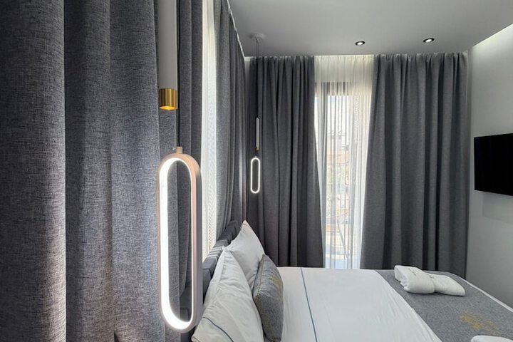 Room 40 of 164
