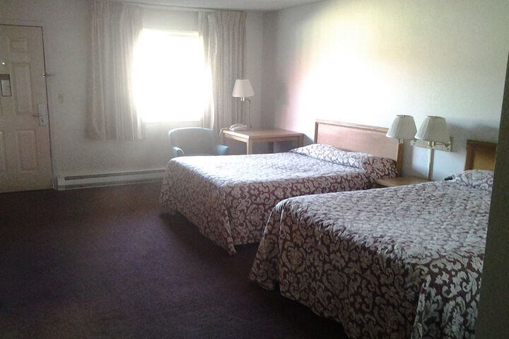 Room 2 of 7