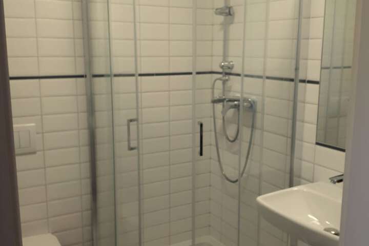 Room 22 of 46
