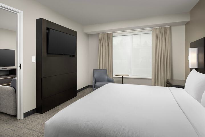 Room 21 of 44