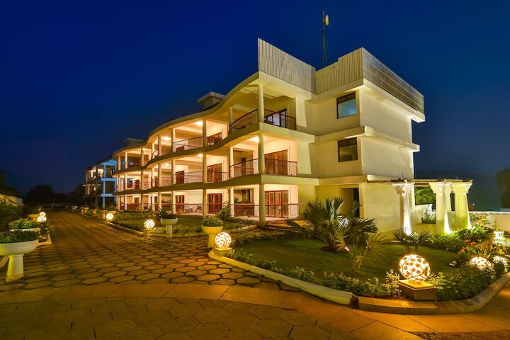 Hotel 73 of 81