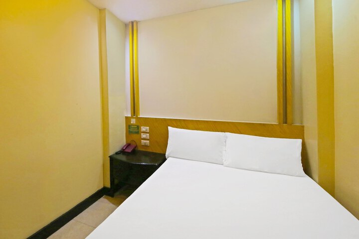 Room 20 of 30