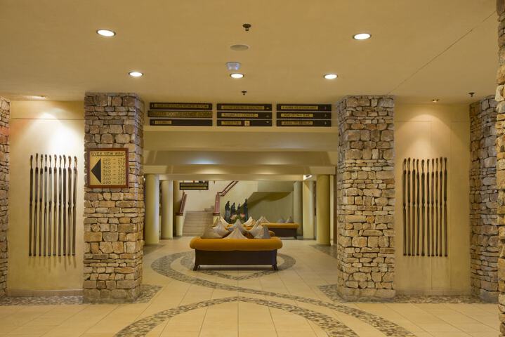 Guest Lobby