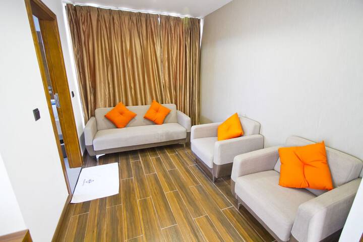 Room 15 of 74