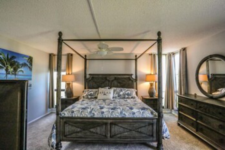 Room 27 of 28