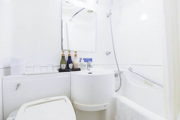 Bath Interior