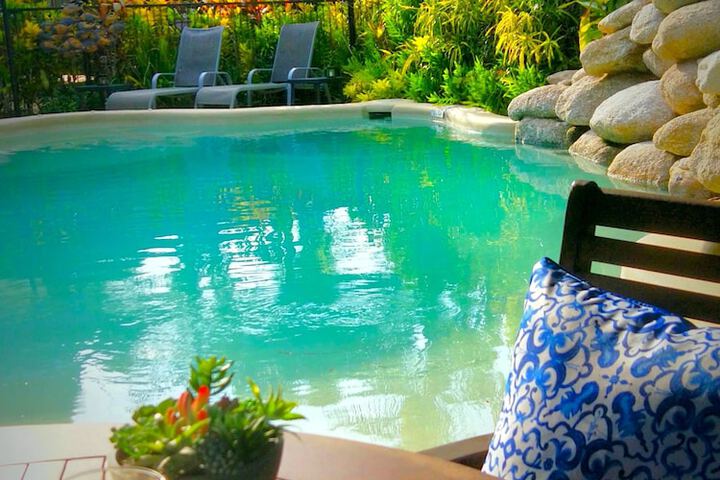 Hotel Pool