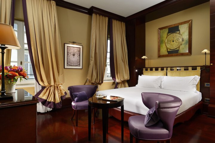 Room 13 of 70