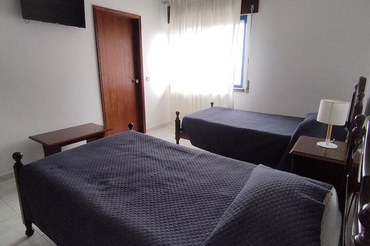 Room 4 of 15