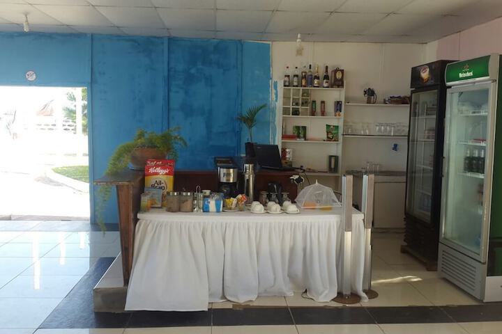 Breakfast/Coffee Service 15 of 19