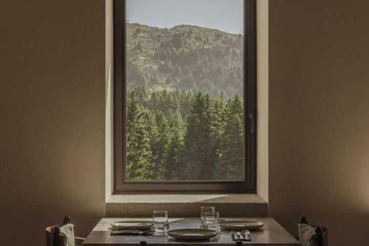 Dining 97 of 139