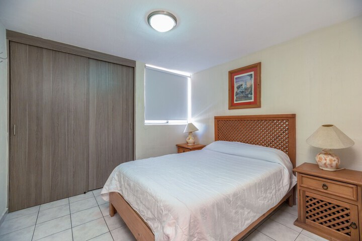 Room 14 of 43