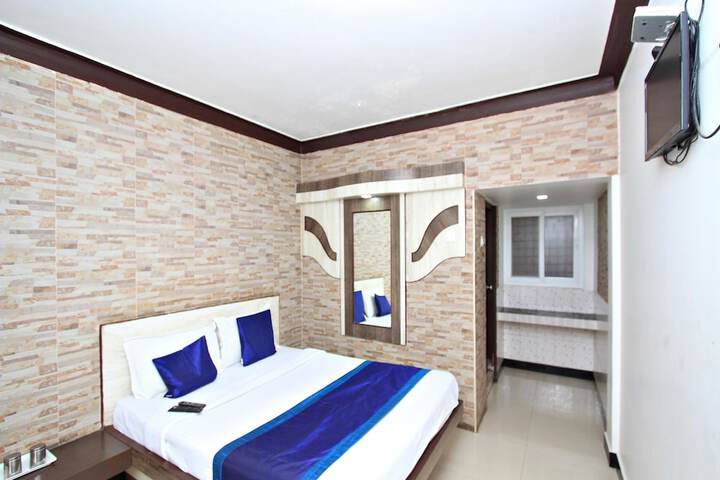Room 18 of 21