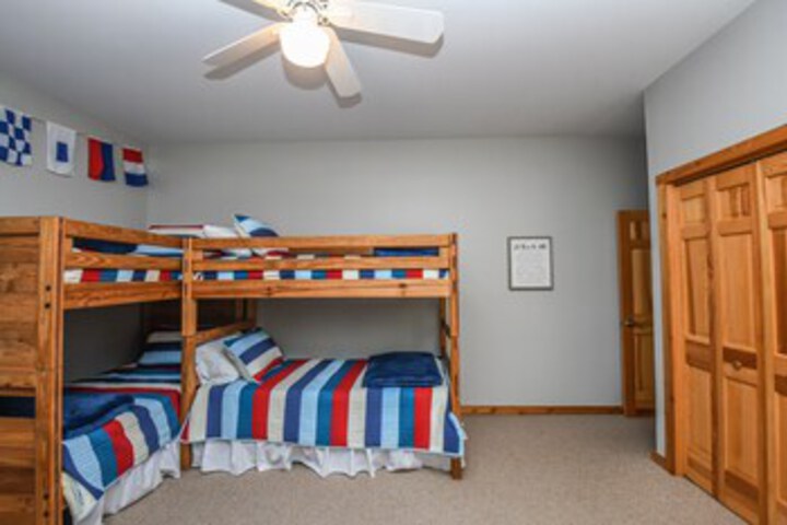Room 42 of 50