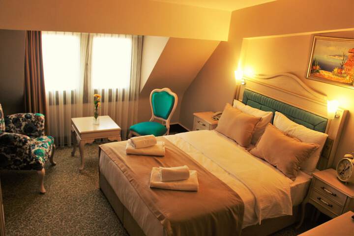 Room 16 of 45