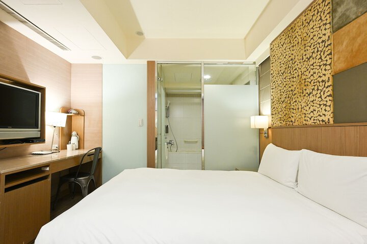 Room 74 of 120