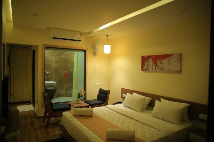 Room 5 of 26