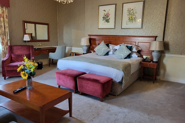 Room 21 of 44
