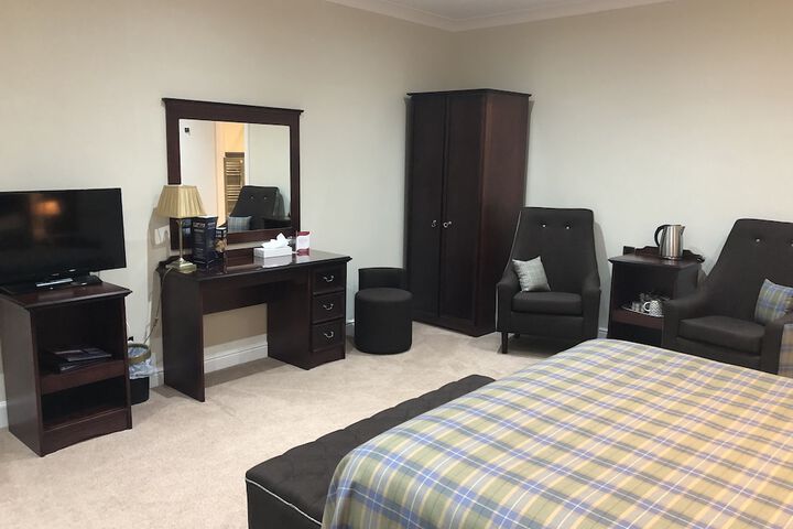 Room 50 of 118