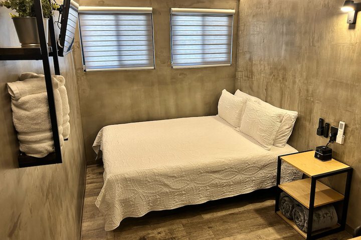 Room 21 of 85