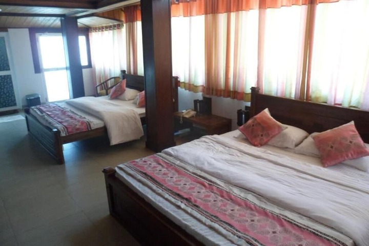 Hotel Interior 130 of 175
